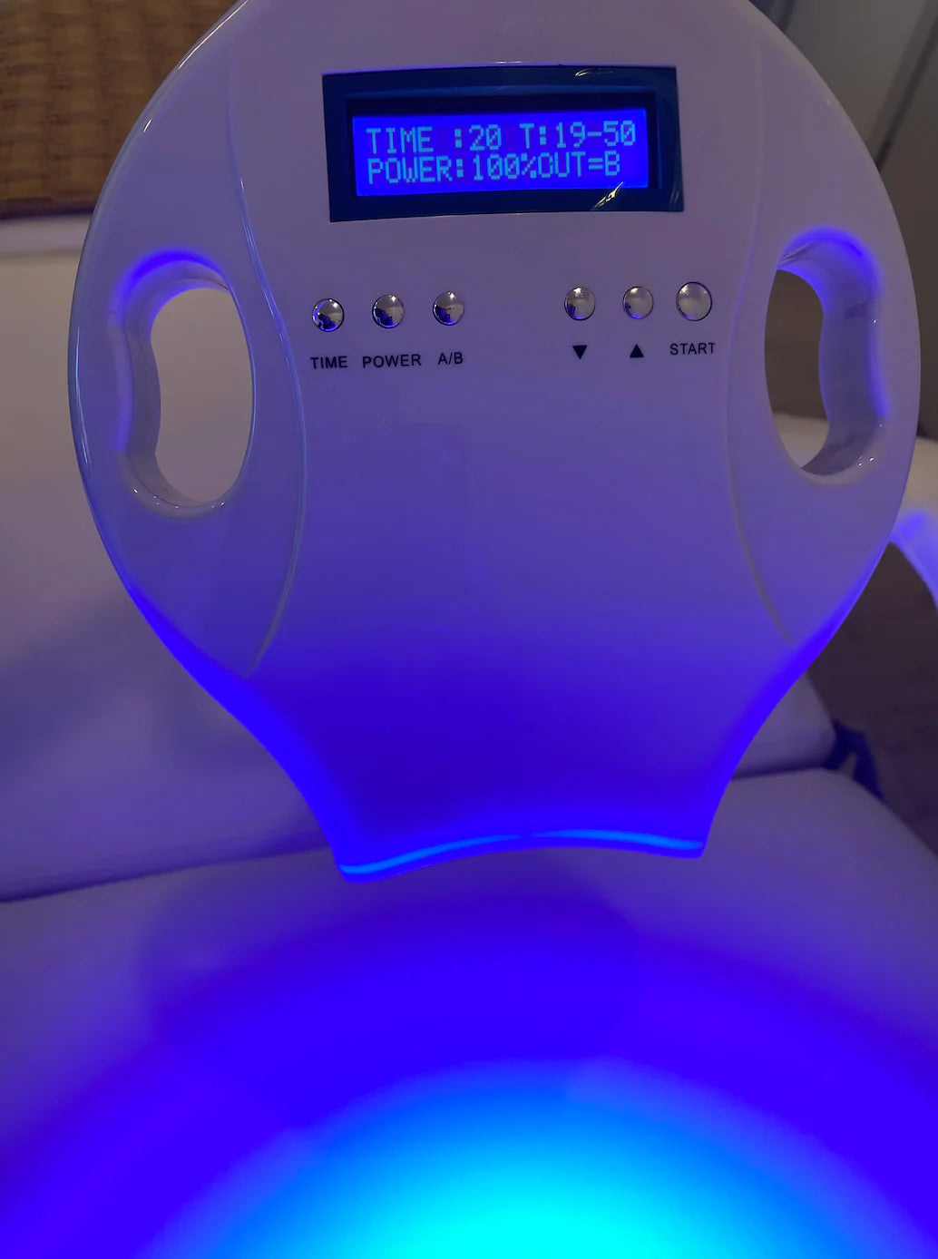 1:1 In-Person Teeth Whitening Training Day + Business Kit