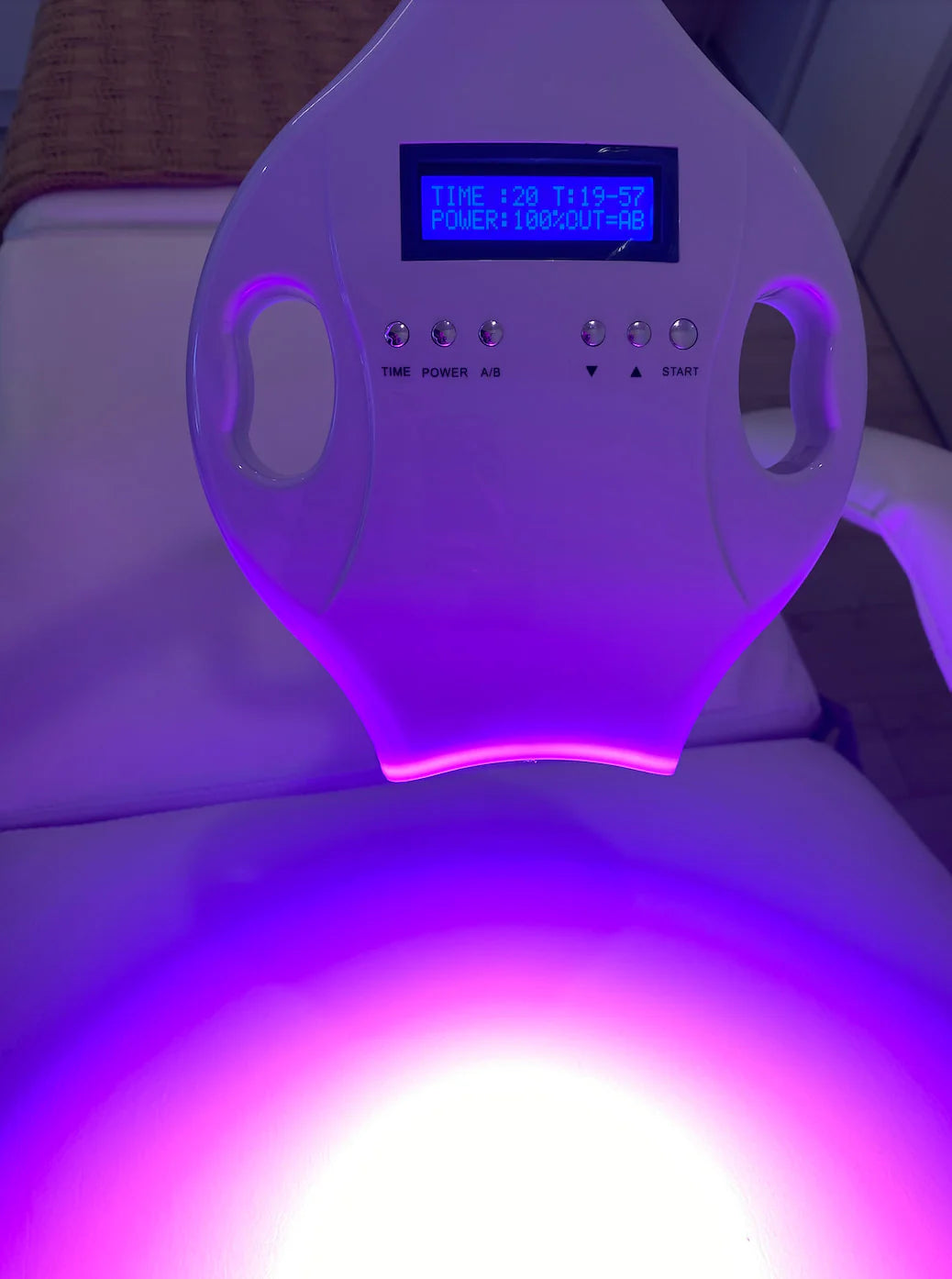 1:1 In-Person Teeth Whitening Training Day + Business Kit